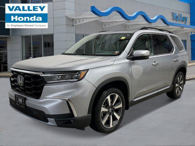 new 2025 Honda Pilot car, priced at $51,825