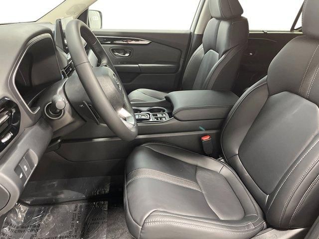 new 2025 Honda Pilot car, priced at $54,180