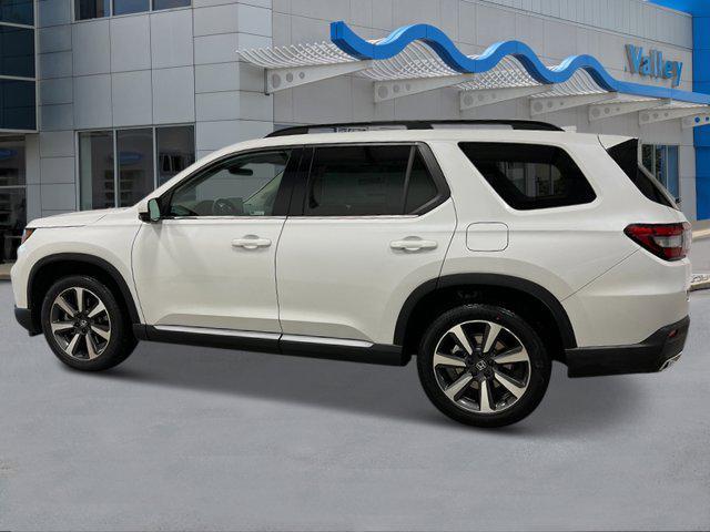 new 2025 Honda Pilot car, priced at $54,985