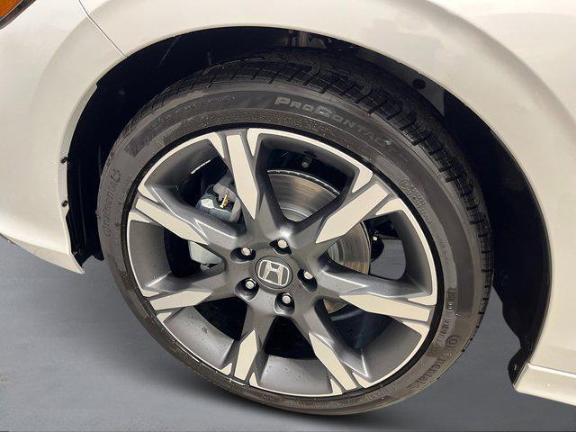 new 2025 Honda Civic Hybrid car, priced at $33,555