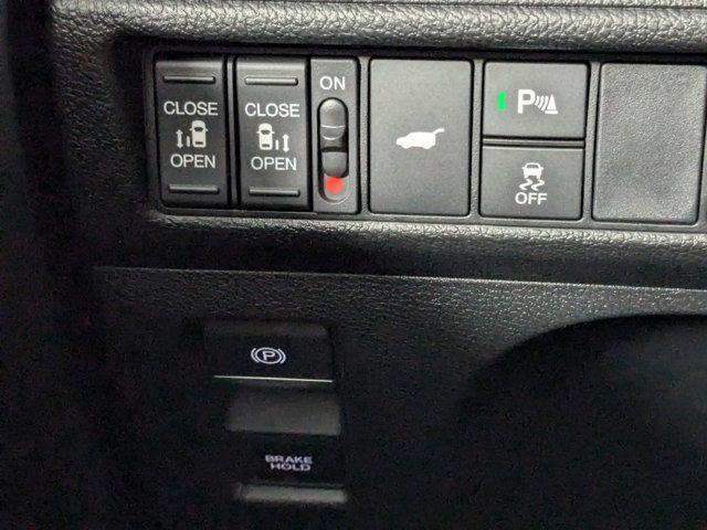 new 2025 Honda Odyssey car, priced at $52,995