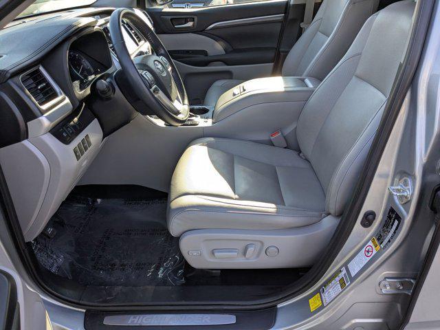 used 2019 Toyota Highlander car, priced at $29,995