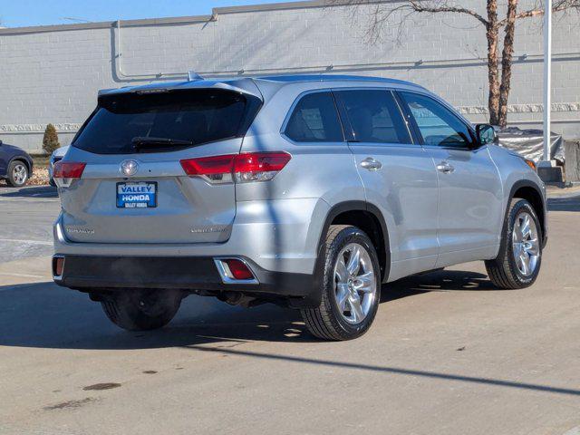 used 2019 Toyota Highlander car, priced at $29,995