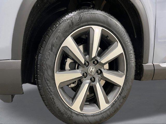 new 2025 Honda Pilot car, priced at $52,235