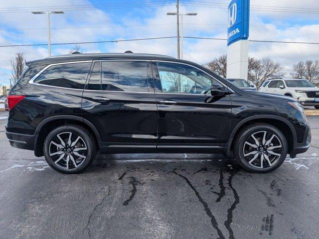 used 2022 Honda Pilot car, priced at $35,995