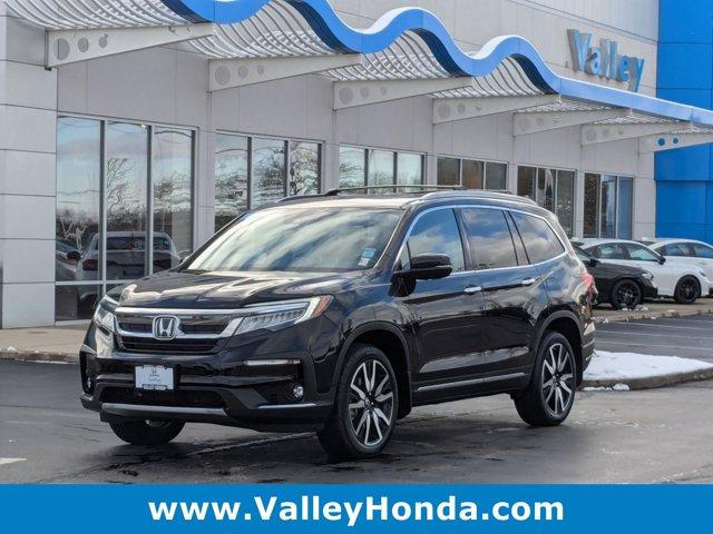 used 2022 Honda Pilot car, priced at $35,995