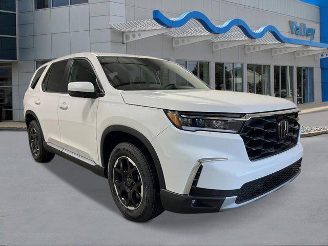 new 2025 Honda Pilot car, priced at $49,350