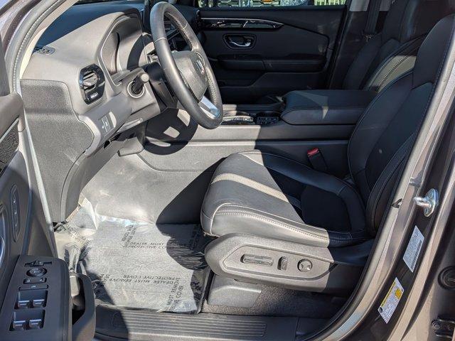 used 2024 Honda Pilot car, priced at $41,995