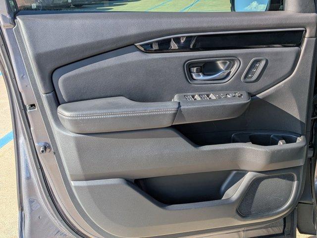 used 2024 Honda Pilot car, priced at $41,995