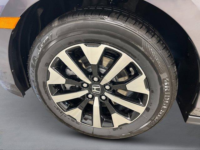 new 2026 Honda Odyssey car, priced at $44,290