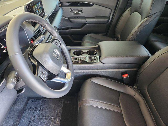 new 2025 Honda Pilot car, priced at $49,745