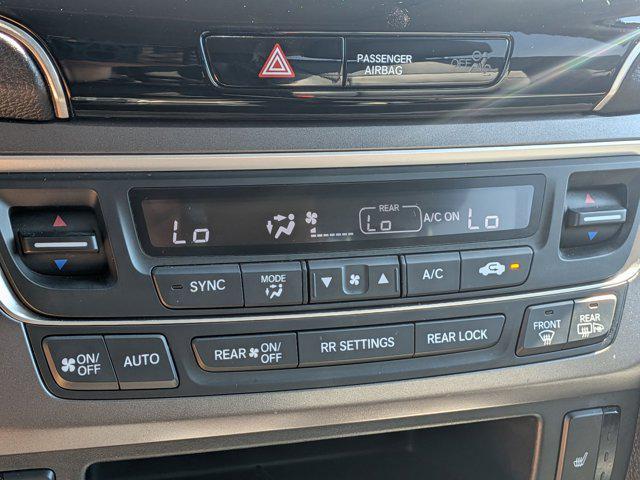 used 2022 Honda Pilot car, priced at $33,995