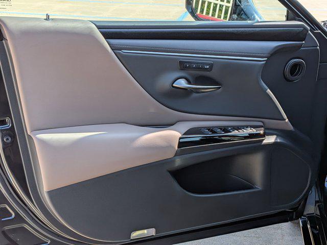 used 2024 Lexus ES 350 car, priced at $39,995