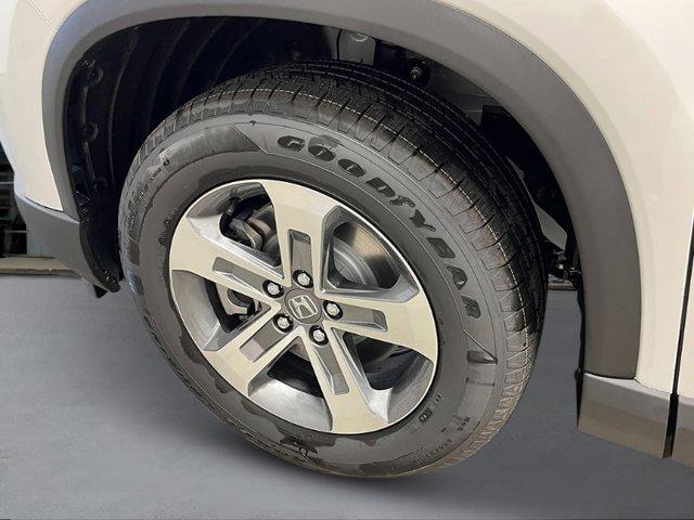 new 2025 Honda Pilot car, priced at $48,235