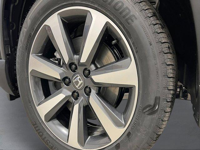 new 2025 Honda Pilot car, priced at $51,825