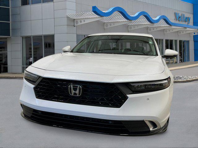 new 2025 Honda Accord Hybrid car, priced at $40,905