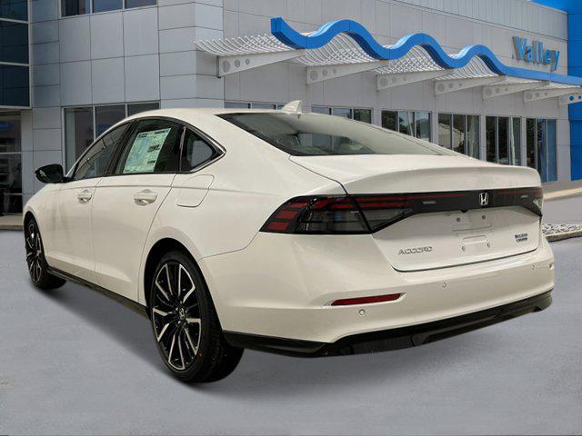 new 2025 Honda Accord Hybrid car, priced at $40,905