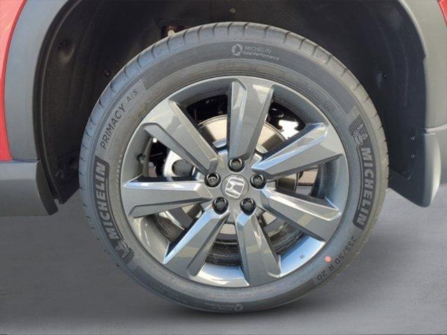new 2025 Honda Pilot car, priced at $44,580