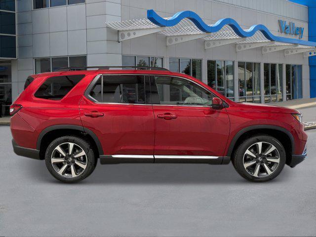 new 2025 Honda Pilot car, priced at $55,715