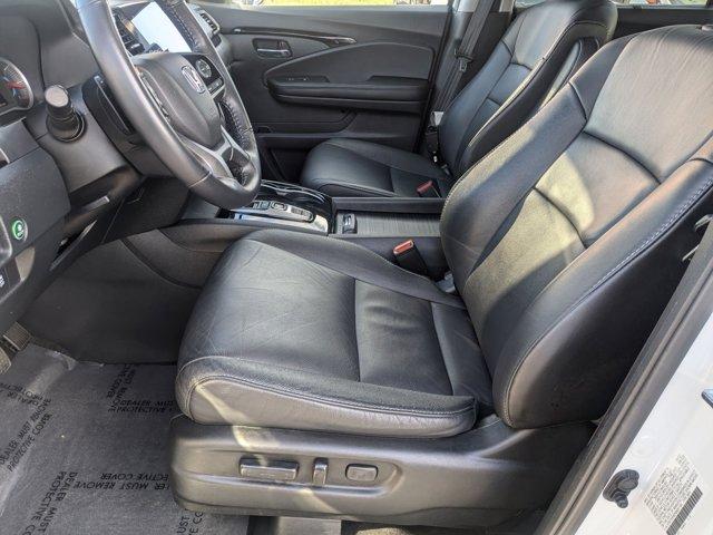 used 2022 Honda Pilot car, priced at $34,995