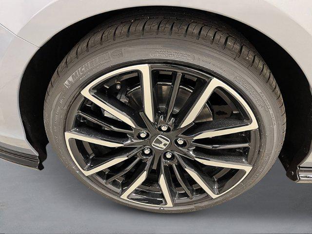 new 2025 Honda Accord Hybrid car, priced at $40,905