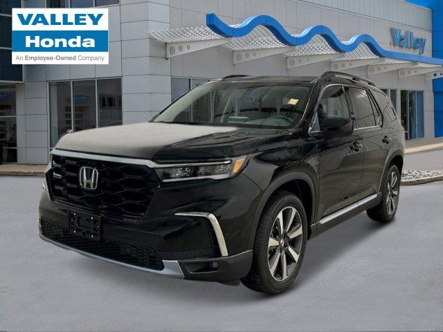 new 2025 Honda Pilot car, priced at $51,095