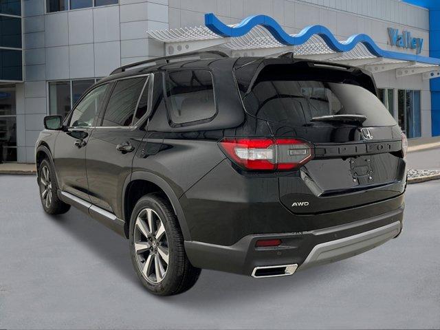 new 2025 Honda Pilot car, priced at $51,095