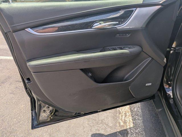 used 2020 Cadillac XT5 car, priced at $16,495