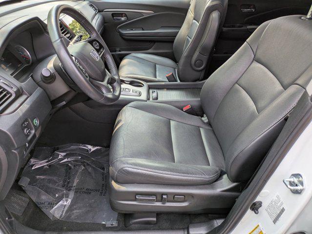 used 2022 Honda Pilot car, priced at $35,995