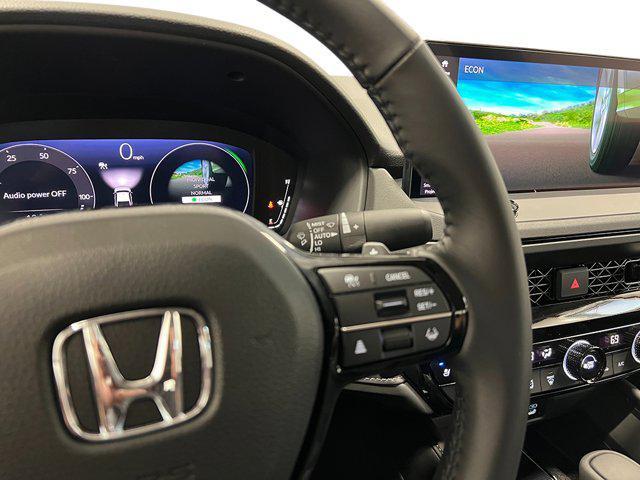 new 2025 Honda Accord Hybrid car, priced at $40,450