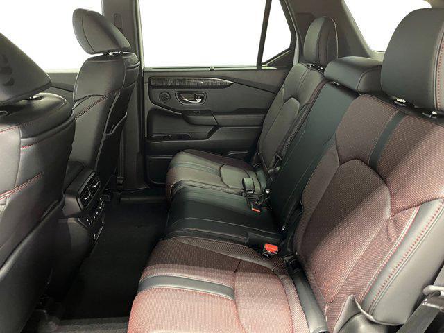 new 2025 Honda Pilot car, priced at $56,530