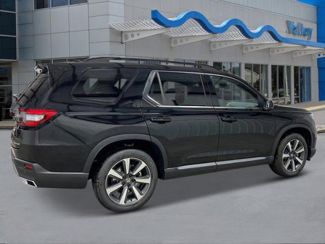 new 2025 Honda Pilot car, priced at $51,095