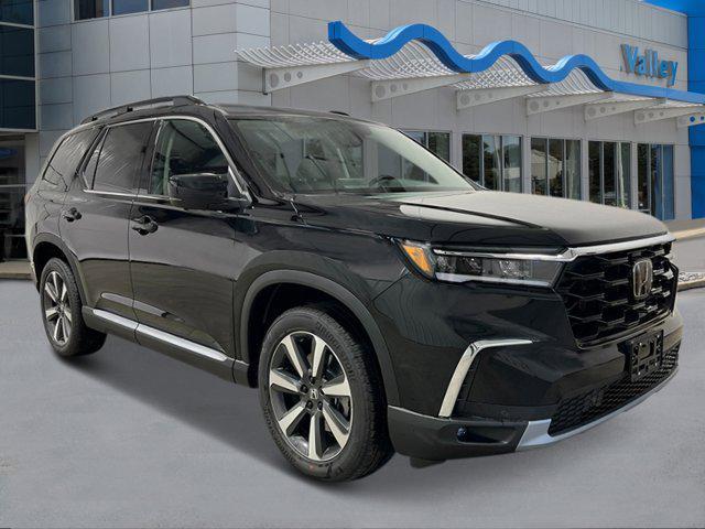 new 2025 Honda Pilot car, priced at $51,095