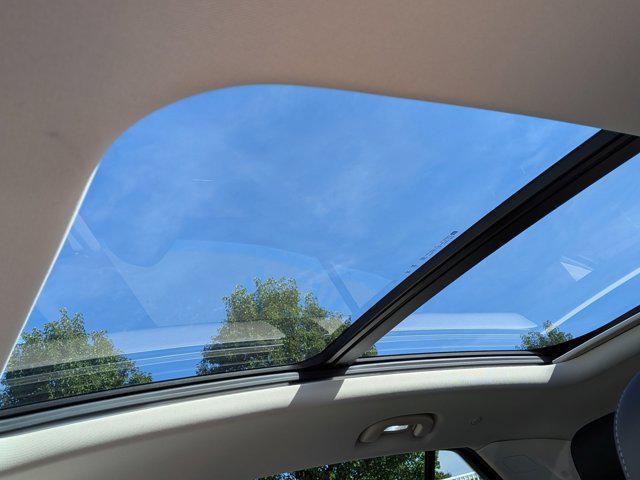 used 2023 Buick Envision car, priced at $30,995