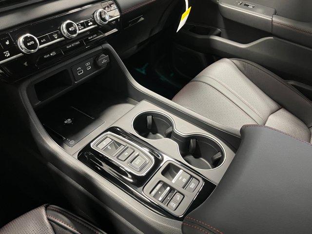 new 2025 Honda Pilot car, priced at $56,805