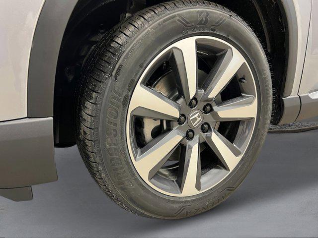 new 2025 Honda Pilot car, priced at $54,530