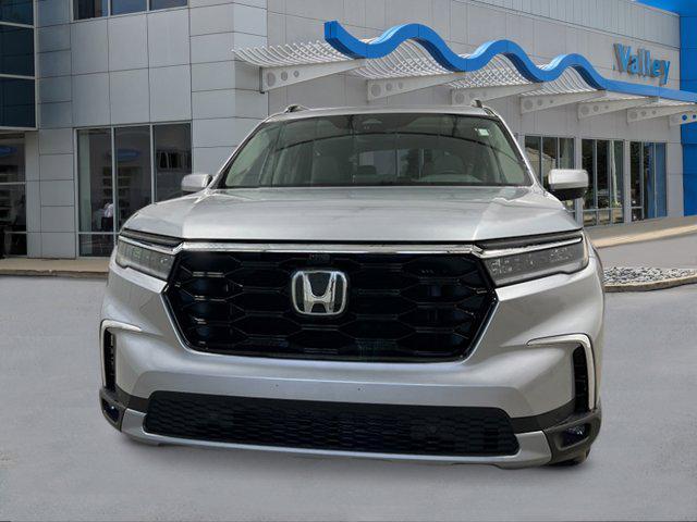 new 2025 Honda Pilot car, priced at $54,530