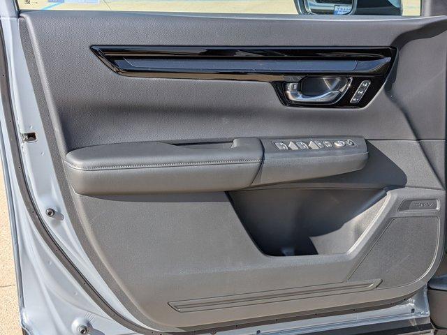 used 2026 Honda CR-V car, priced at $36,995