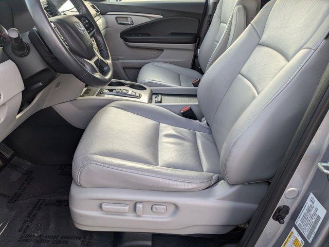 used 2021 Honda Pilot car, priced at $30,995