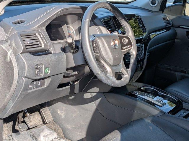 used 2022 Honda Pilot car, priced at $36,795