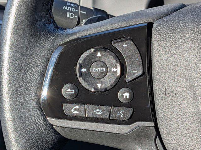 used 2022 Honda Pilot car, priced at $32,995