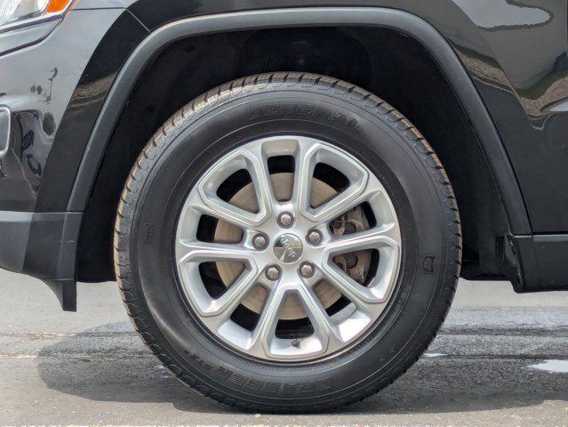 used 2015 Jeep Grand Cherokee car, priced at $12,995