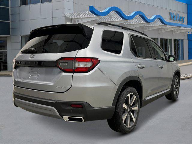 new 2025 Honda Pilot car, priced at $55,260