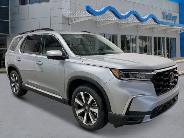 new 2025 Honda Pilot car, priced at $55,260