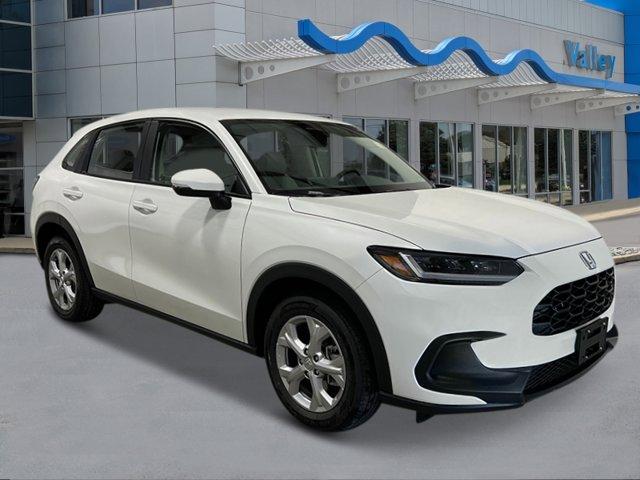 new 2025 Honda HR-V car, priced at $28,750
