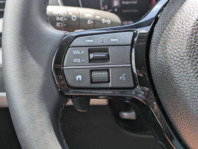 used 2025 Honda Pilot car, priced at $44,495