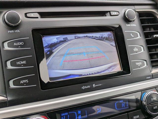 used 2015 Toyota Highlander car, priced at $17,495