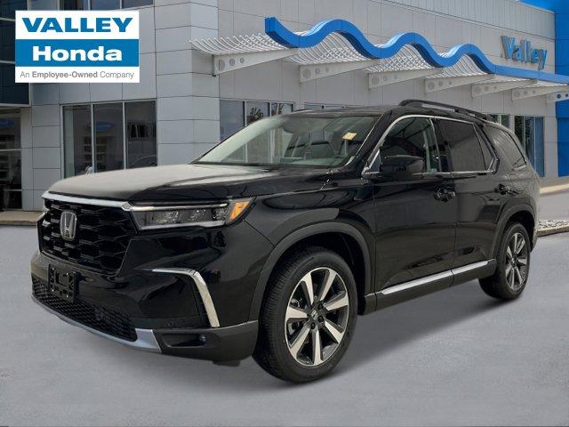 new 2025 Honda Pilot car, priced at $51,050
