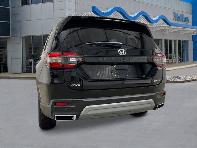 new 2025 Honda Pilot car, priced at $51,050