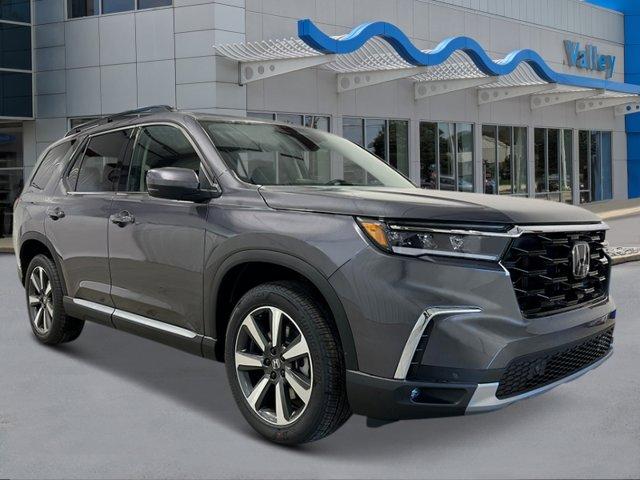 new 2025 Honda Pilot car, priced at $51,095